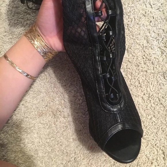 Black Thigh High Heels - Picture 4 of 4